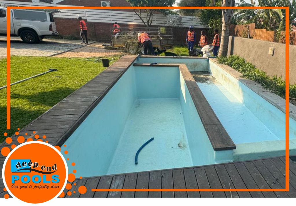 Deep-End Pools Renovating Recontructing a Natural Fish Pond Pool to NEW Fibreglass Lining with New Stairs constructed on Main Road Paarl Deep-End Pools is renovating a natural fish pond pool on Main Road Paarl with new light blue fiberglass lining and contructing new stairs.