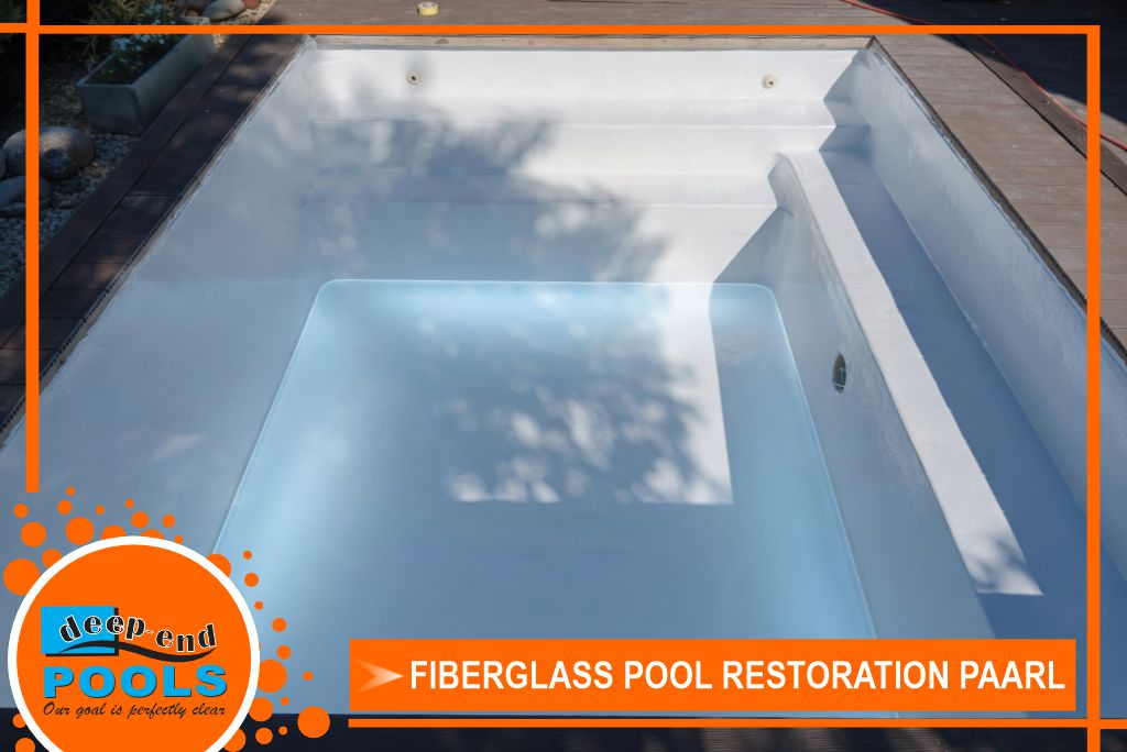 custom-fiberglass-pool-clean-shell-underwater-lighting-val-de-vie-paarl Clean custom fiberglass pool shell with professional underwater lighting glow after refibreglassing by Deep End Pools – Val de Vie Estate, Paarl. Expert custom pool builders and fiberglass restoration specialists in Paarl and the Winelands